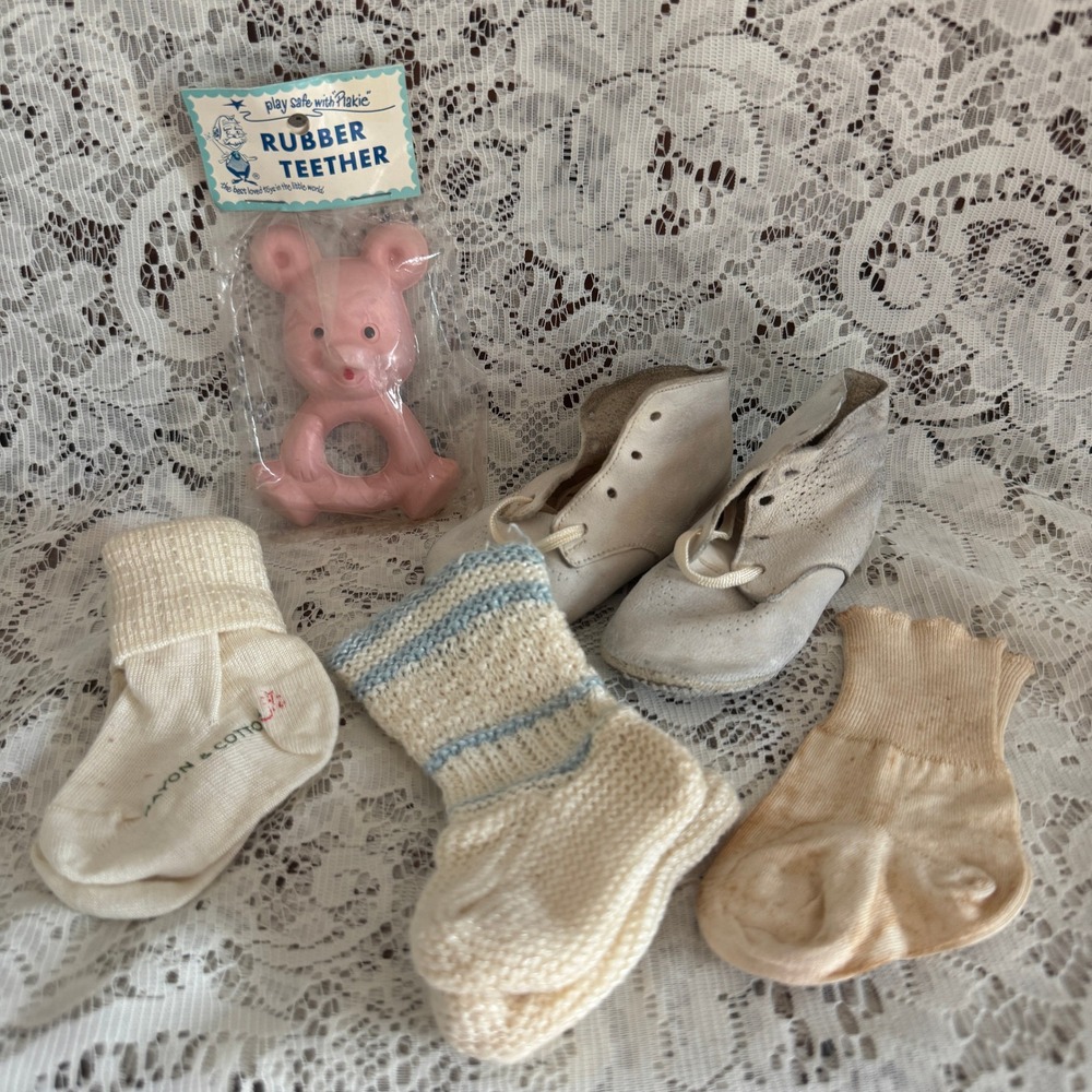 Vintage Baby Lot Plakie Rubber Teether Bear White Leather Booties Socks Set MCM